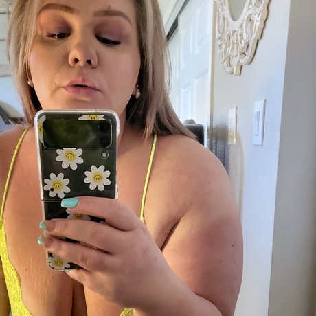 Aliciaannettes naked leaks OnlyFans pic