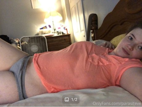 Alasti lekkinud OnlyFans-i pilt Parasite Eve Top 39