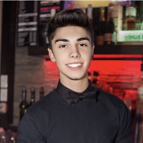 Foto di nudo di fuga di OnlyFans di Oliver Knarf