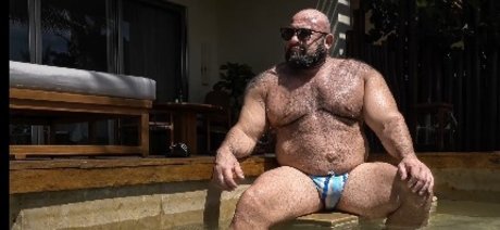 Naakte gelekte OnlyFans-foto van Pepe Luche