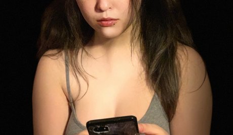 Lilian Lynch OnlyFansリークヌード写真