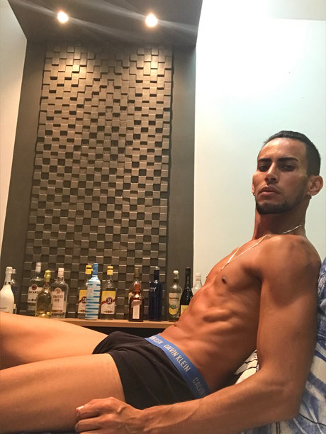 Alasti lekkinud OnlyFans-i pilt Paullo Costa