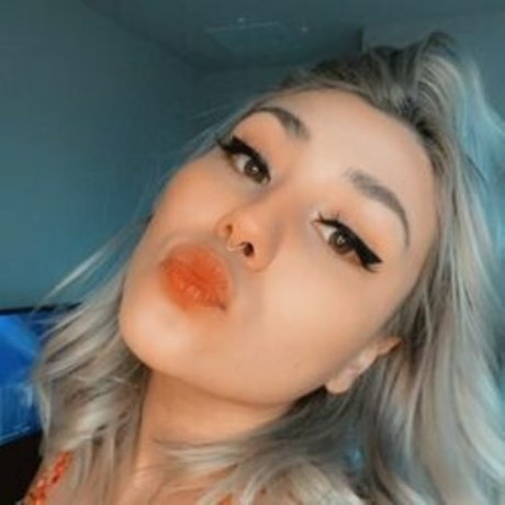 Naakte gelekte OnlyFans-foto van Itachimaru