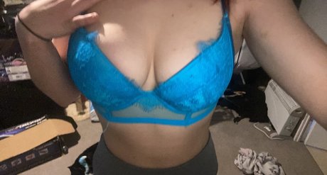 OnlyFans-model Annya