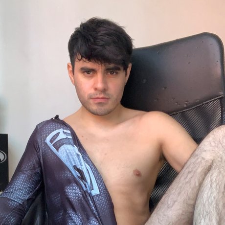 OnlyFans-model Pinkiemike Free