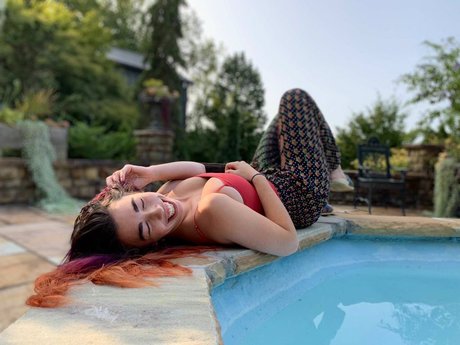 Naakte gelekte OnlyFans-foto van Ola   