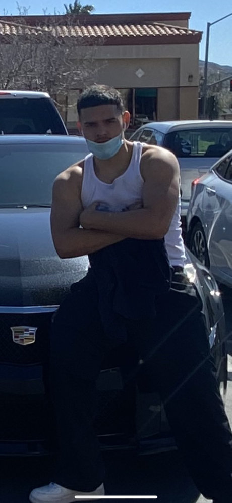 Naakte gelekte OnlyFans-foto van Phily Queso