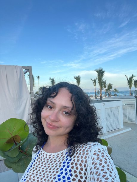 Alasti lekkinud OnlyFans-i pilt Eliza