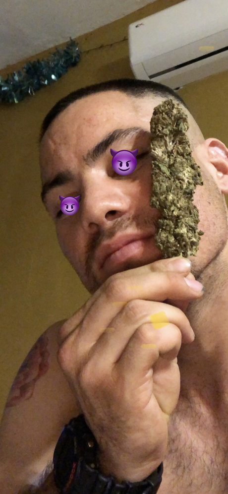 Buster naked leaks OnlyFans pic