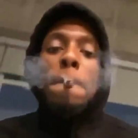 Naken lekkede OnlyFans-bilde av Gut Digger