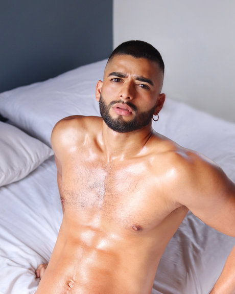 Nacktes geleaktes OnlyFans-Foto von Cristhian Bayona