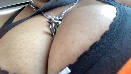 Nacktes geleaktes OnlyFans-Foto von Platinumc00kie Phoenixxx