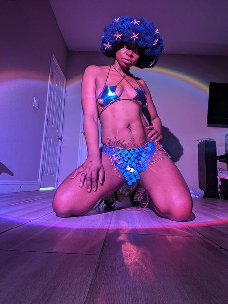 Обнаженная фотография утечки OnlyFans от Dawn