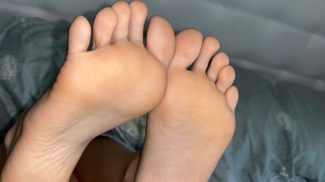 OnlyFans-model Small Feet Madison