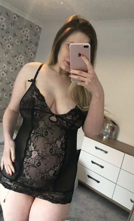 Pregnant Sexy Holly naked leaks OnlyFans pic