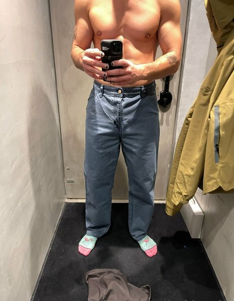 Nahá fotka uniklých OnlyFans od Toddysmith