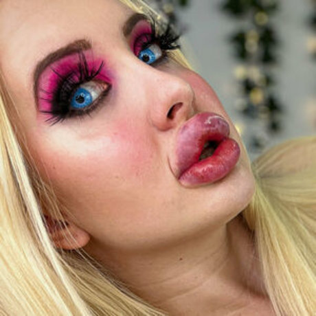 Vivianrosefree OnlyFans泄露裸照