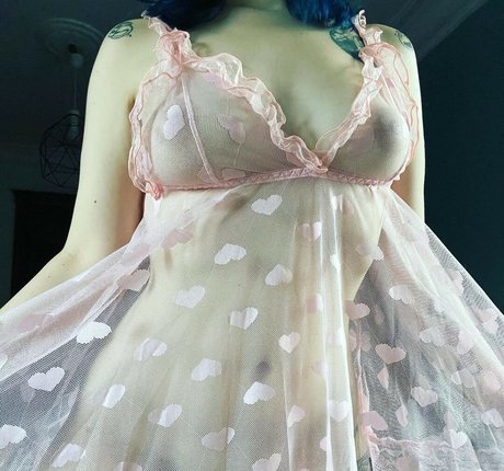 Naakte gelekte OnlyFans-foto van Kysucuac