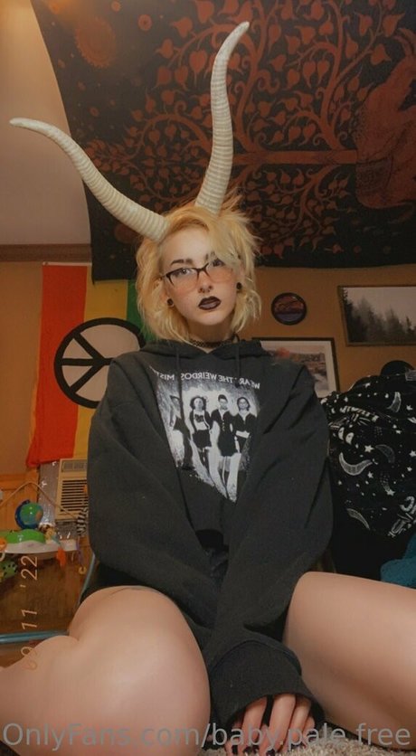 Nahá fotka uniklých OnlyFans od Babypalefree