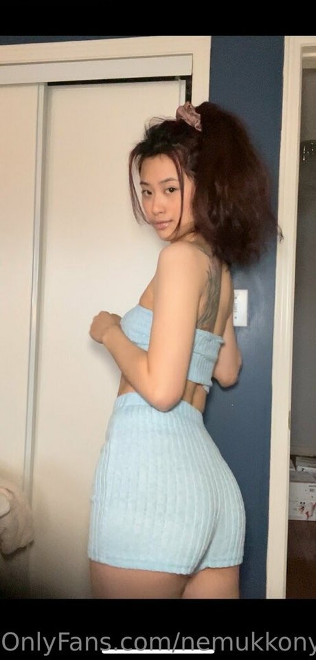 Naken lekkede OnlyFans-bilde av Nemukkonyago