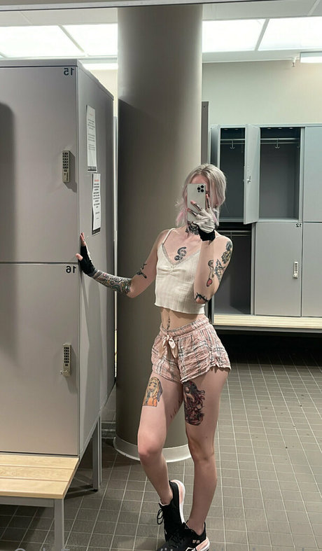 Nacktes geleaktes OnlyFans-Foto von Itscutiepiesade