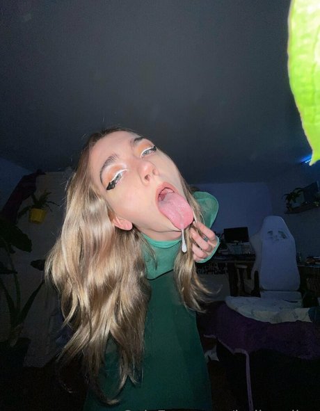 Indieonline OnlyFansリークヌード写真