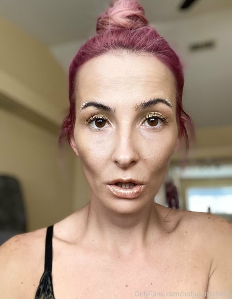 Naken lekkede OnlyFans-bilde av Rosenroses