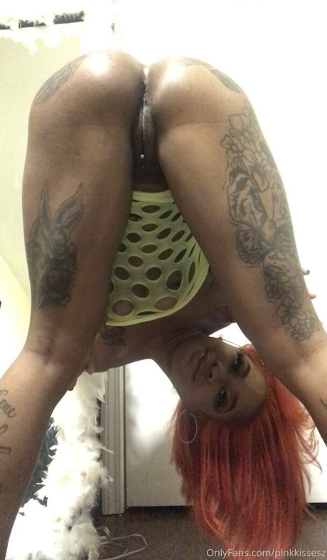 Pinkkissesz OnlyFansリークヌード写真