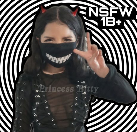Foto desnuda filtrada de OnlyFans de Princess Bitty  Im On F Ansly Too