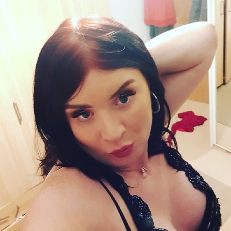 OnlyFans-model Luscious Queen Doll Aka Big Tits