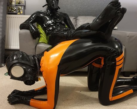 Naakte gelekte OnlyFans-foto van Quinnlyn