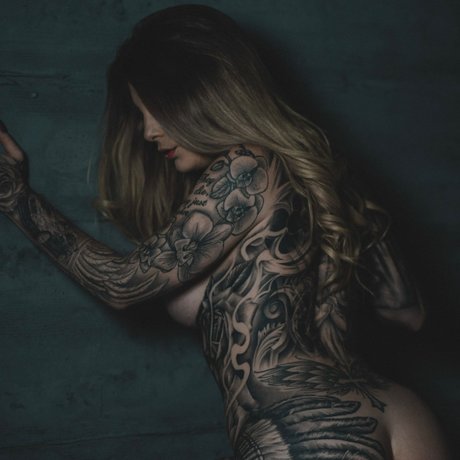 Nahá fotka uniklých OnlyFans od Inkedlynn