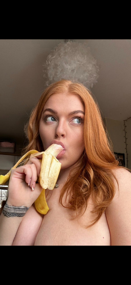 Alasti lekkinud OnlyFans-i pilt Scarlett 