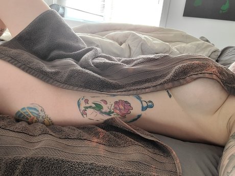 Alasti lekkinud OnlyFans-i pilt Best Tits On Onlyfans