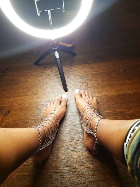 Nahá fotka uniklých OnlyFans od Queenie