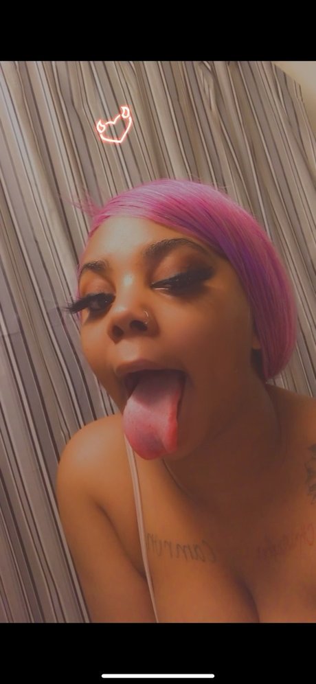 OnlyFans-model Pussy On Percs 