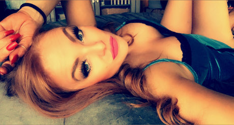 Alasti lekkinud OnlyFans-i pilt Fancy