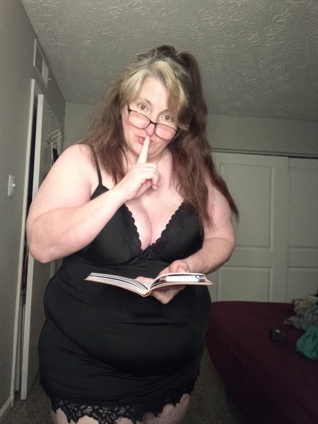 Heidis Mom OnlyFans泄露裸照