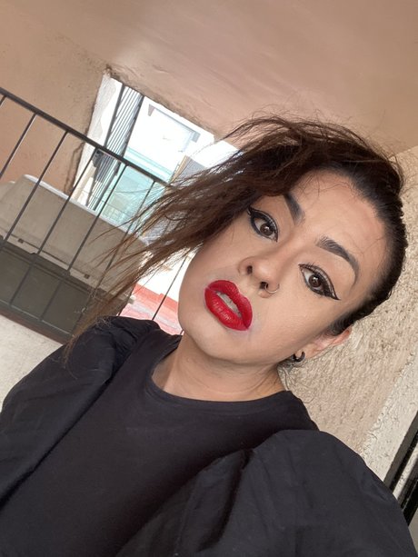 OnlyFans-model Raj  Free