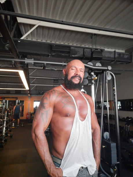 Foto di nudo di fuga di OnlyFans di Tigro