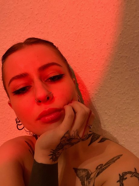 Naken lekkede OnlyFans-bilde av Devon 