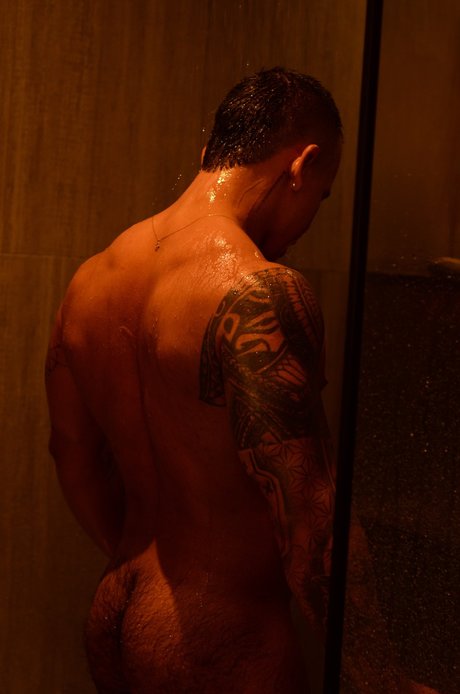 OnlyFans-model Julian Andres Carrillo