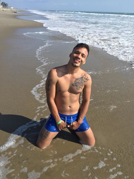 Naken läckt OnlyFans-bild av 