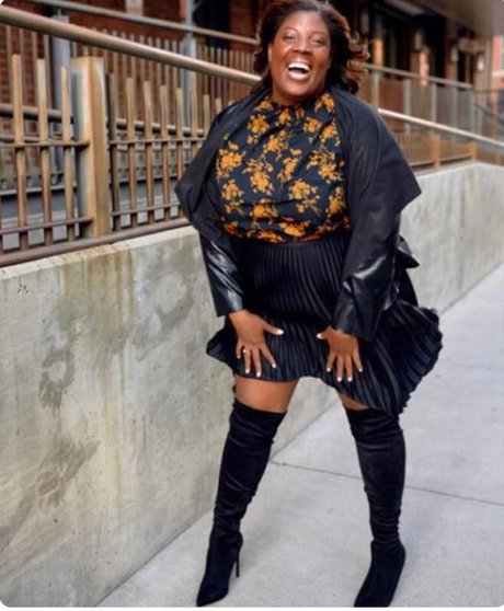 Naken lekkede OnlyFans-bilde av Real Talk Tina