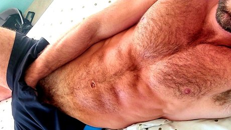 OnlyFans-model Roman Mercury