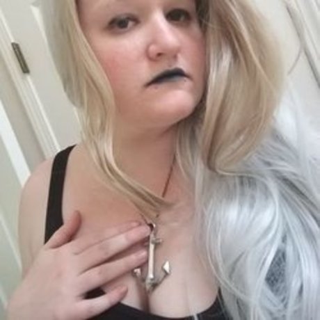 Photo nue de fuite OnlyFans de Rollforseduction