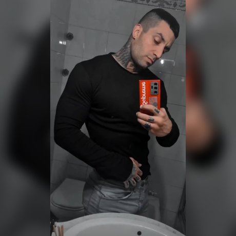 Nacktes geleaktes OnlyFans-Foto von Rodrigo Pollo
