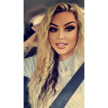 OnlyFans-model Robynnmaee