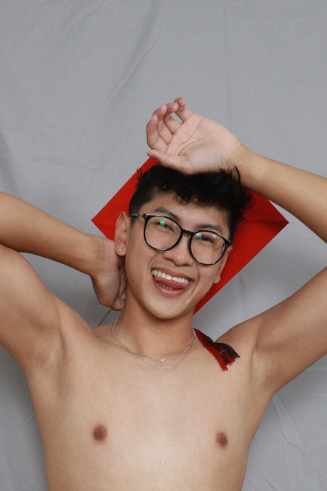 Naakte gelekte OnlyFans-foto van Ryan