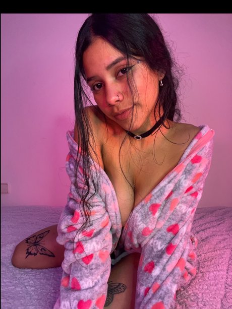 Naakte gelekte OnlyFans-foto van Salo